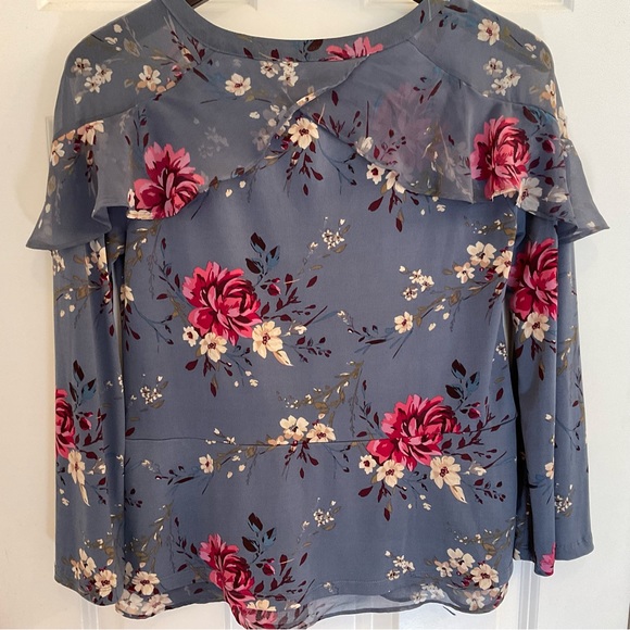 White House Black Market Floral Blouse - Size XS - Picture 10 of 10